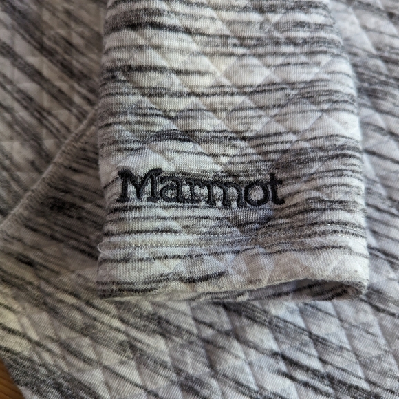 Marmot Women's Annie Quilted Pullover Cowl Neck Sweatshirt White/Black Size M - Picture 11 of 15